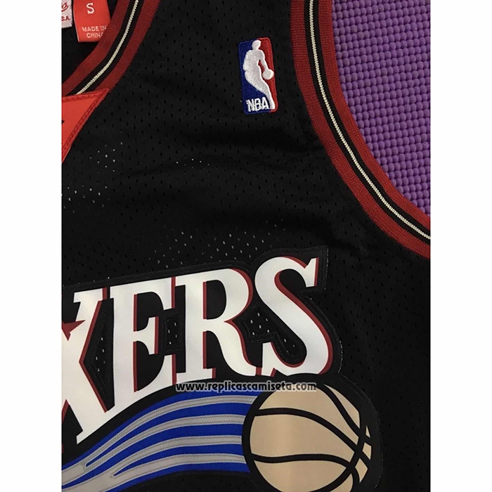 Camiseta Philadelphia 76ers Allen Iverson #3 Mitchell & Ness 1997-98 Negro
